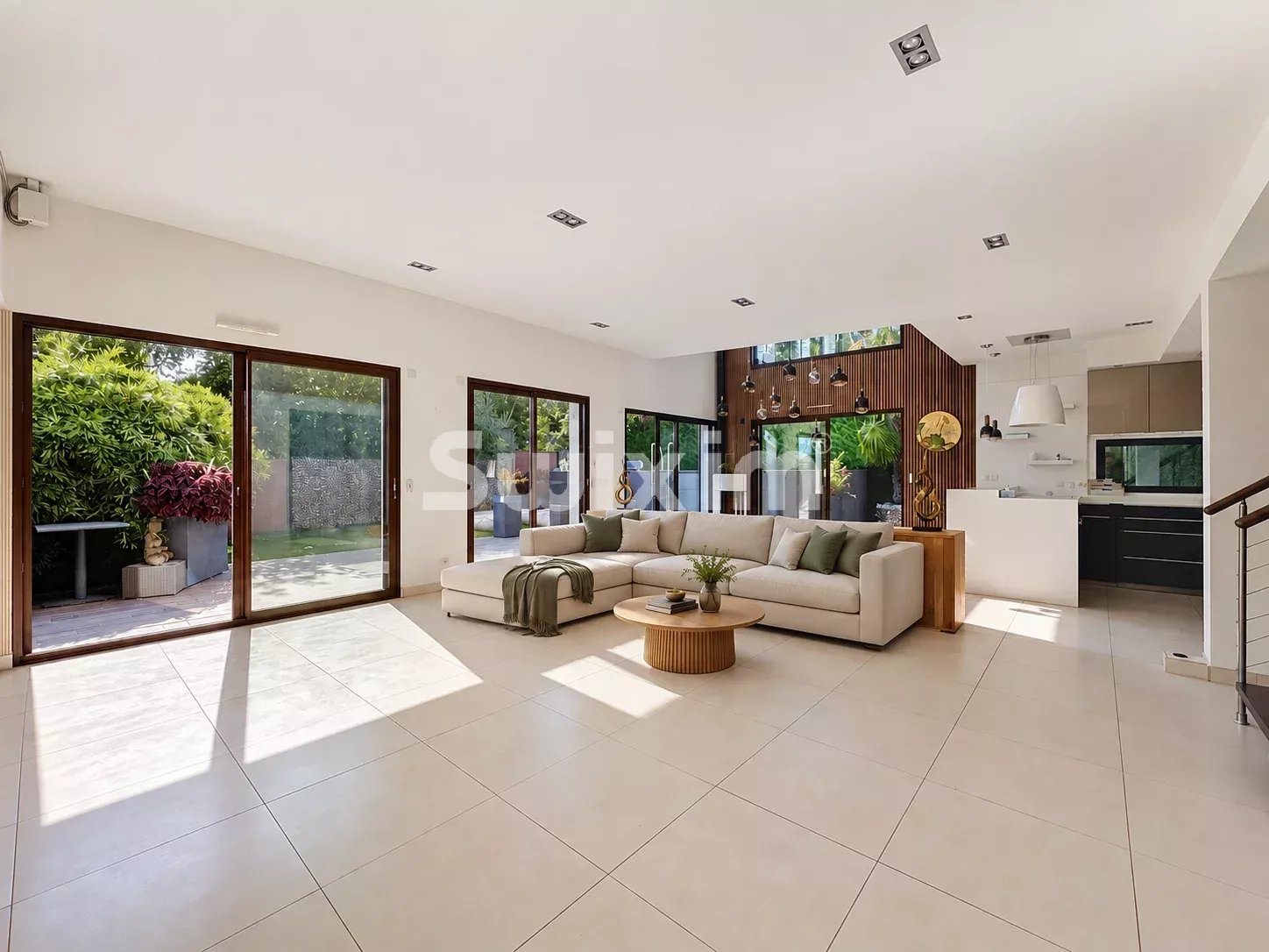 Maison à vendre, 190m², Prévessin-Moëns