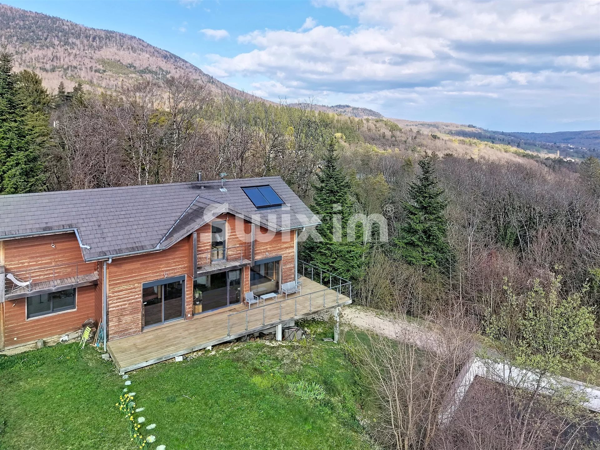 Maison à vendre, 179m², Gex