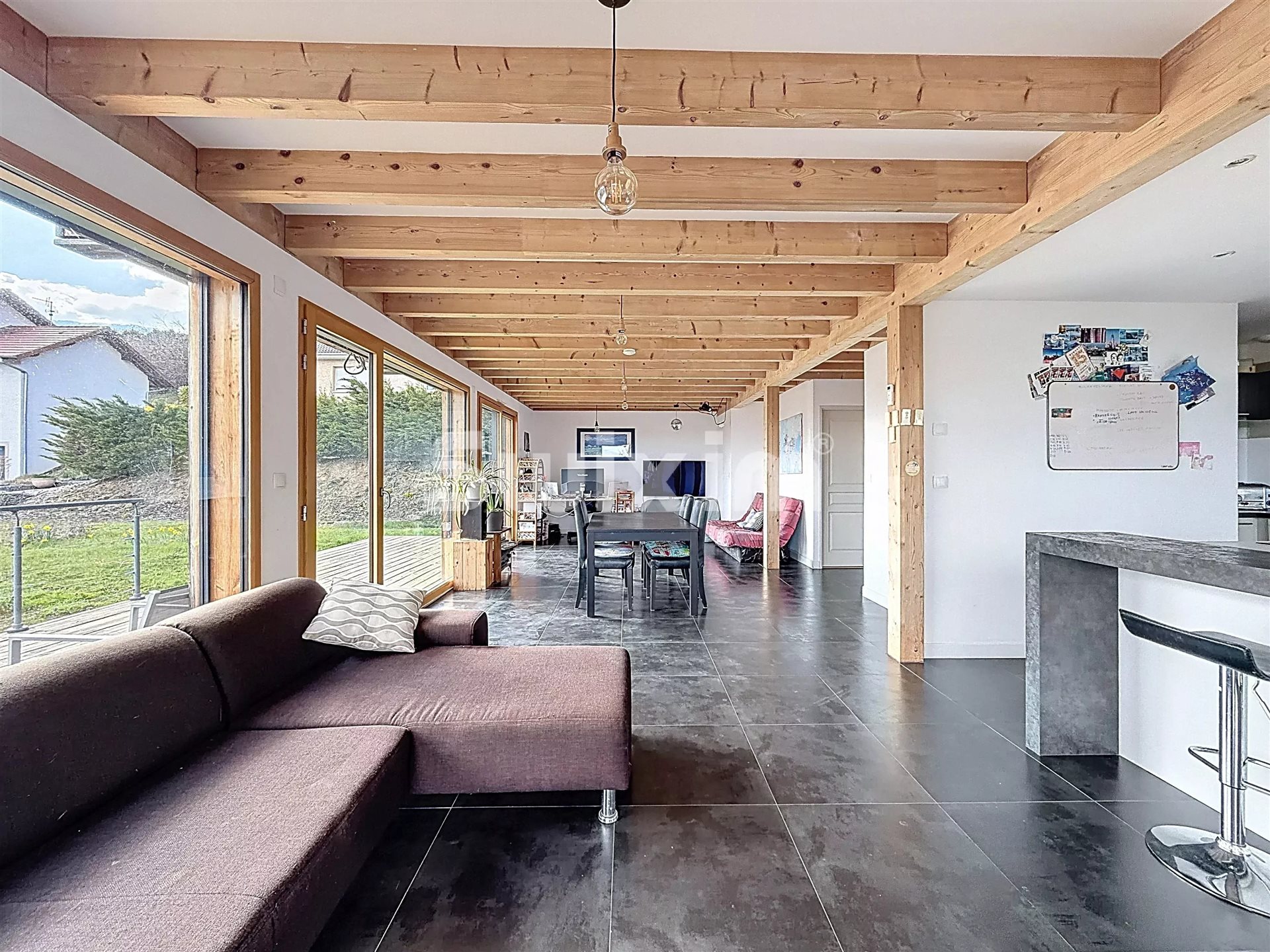 Maison à vendre, 179m², Gex
