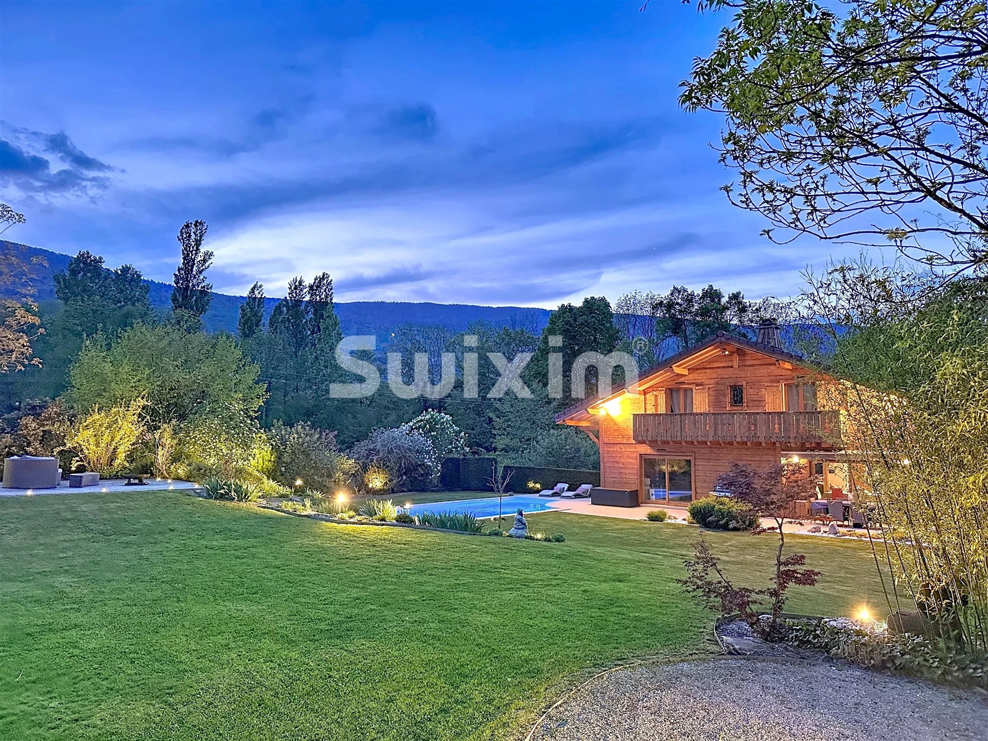 Maison à vendre, 270m², Farges