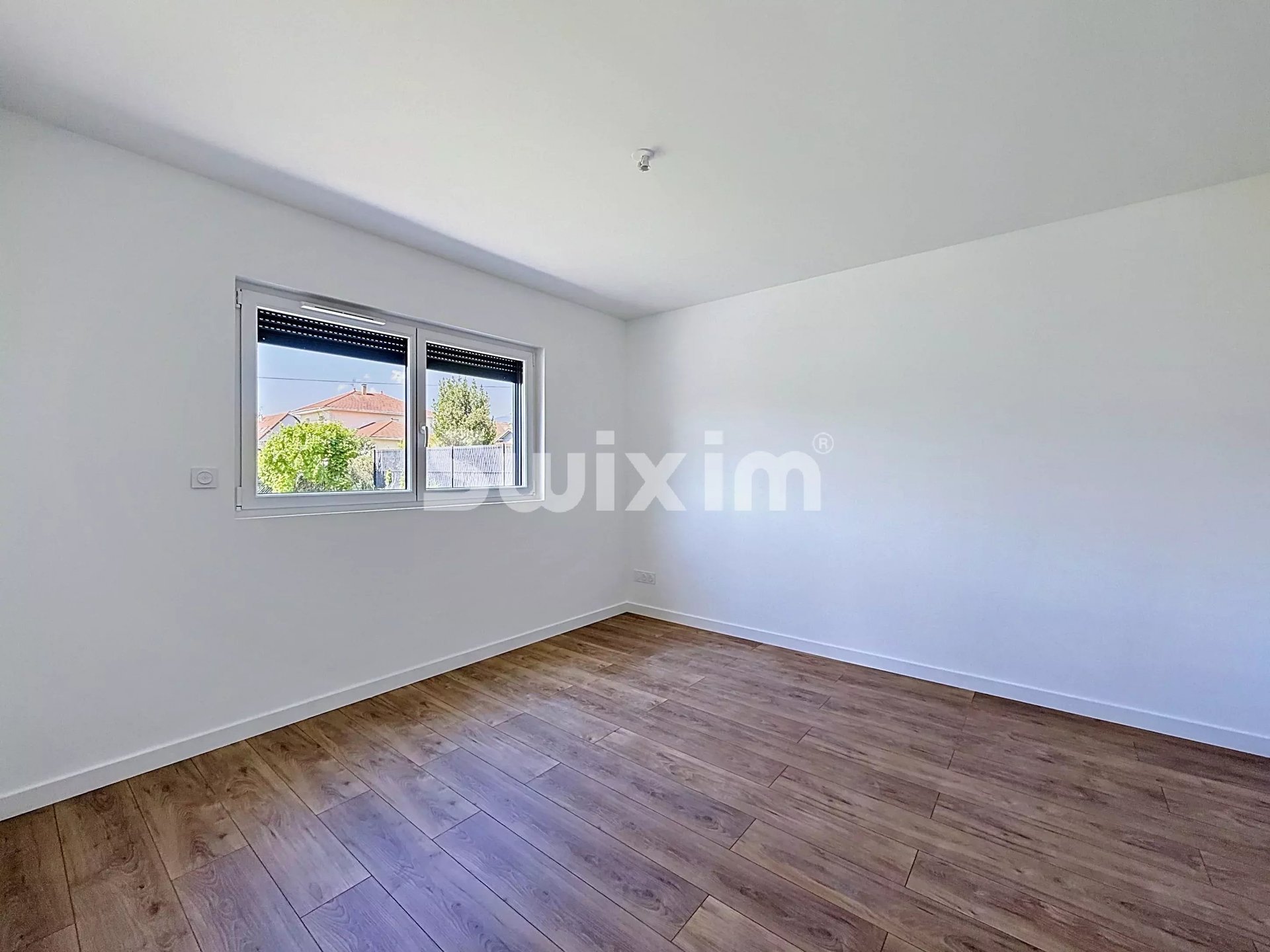 Maison à vendre, 162m², Saint-Genis-Pouilly