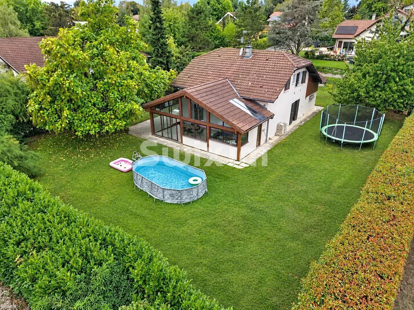 Maison à vendre, 190m², Prévessin-Moëns