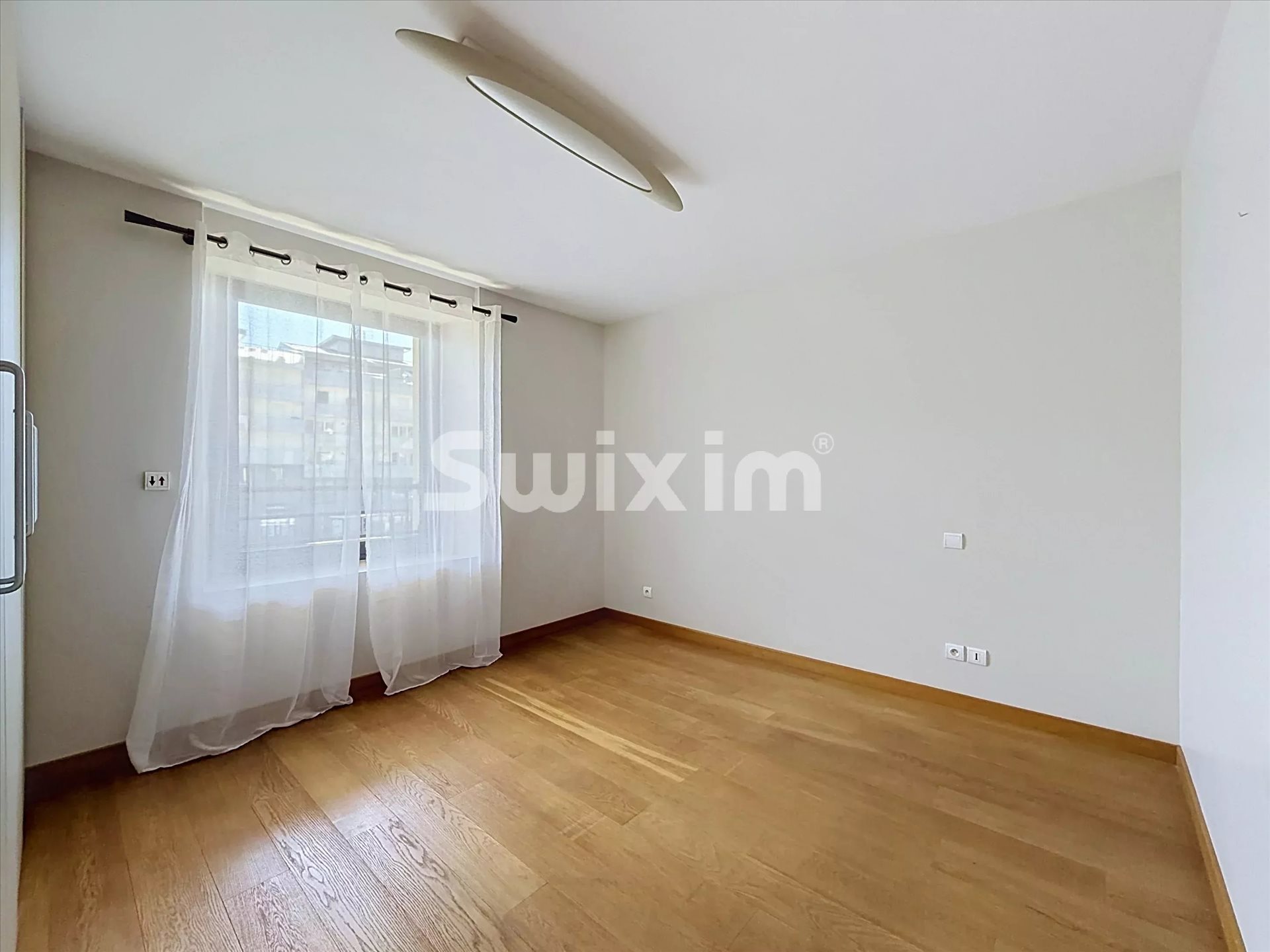 Appartement à vendre, 140m², Saint-Genis-Pouilly