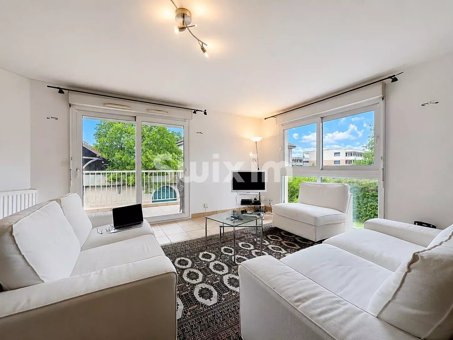 Appartement à vendre, 87m², Cessy