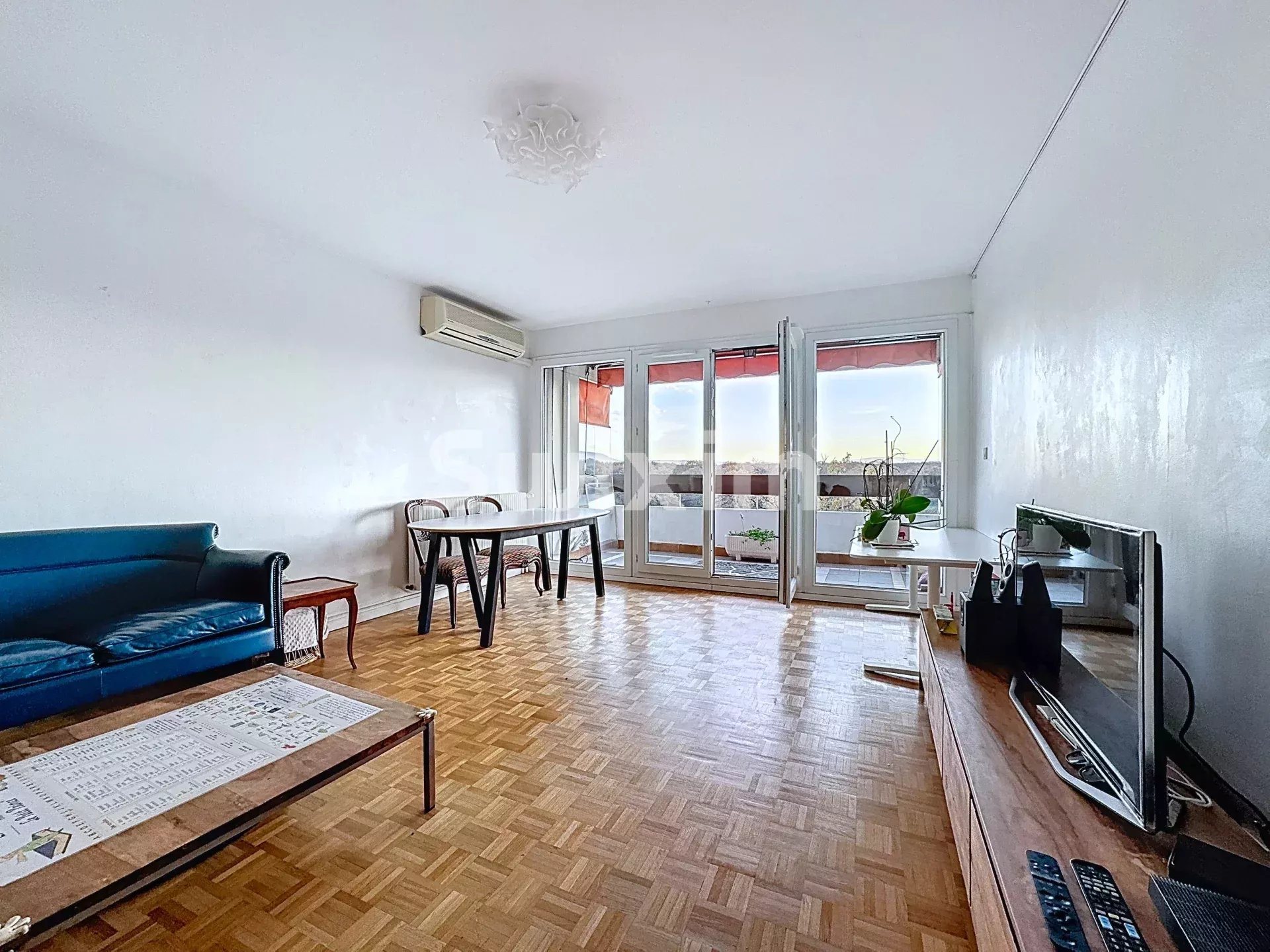 Appartement à vendre, 81m², Ferney-Voltaire