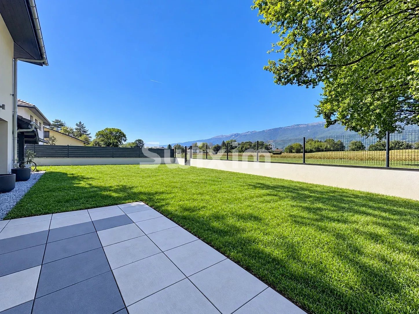 Maison à vendre, 144m², Saint-Genis-Pouilly