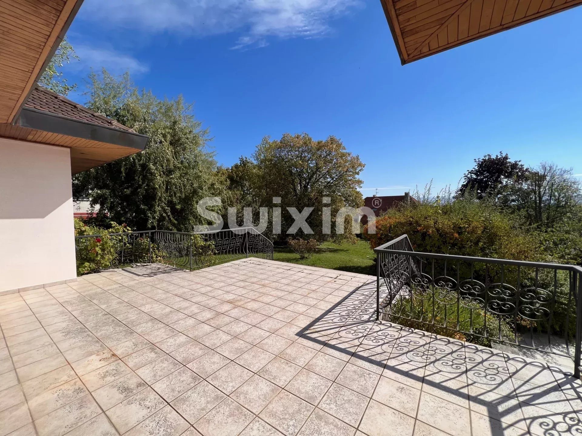 Maison à vendre, 304m², Divonne-les-Bains