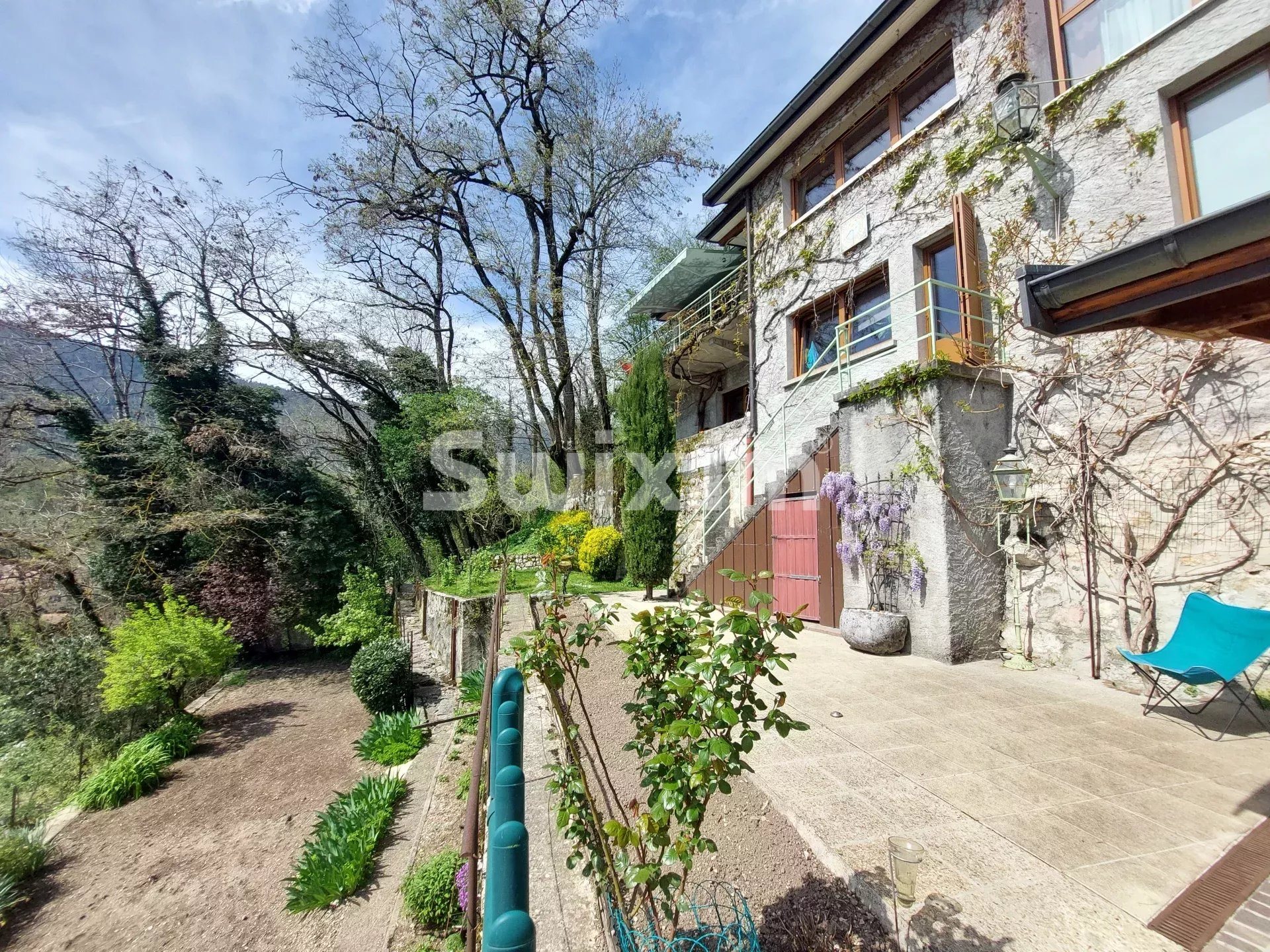 Maison à vendre, 180m², Gex