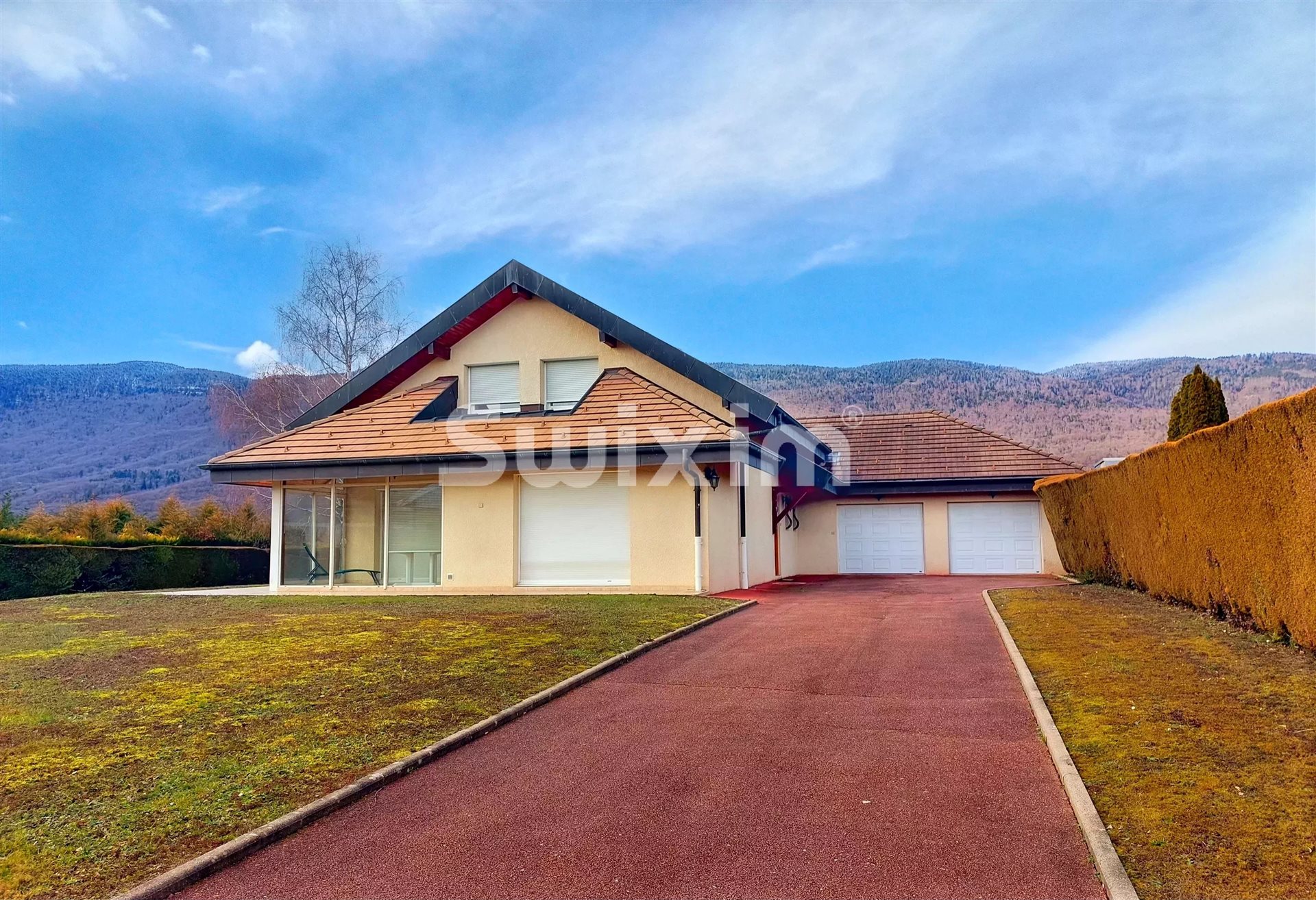 Maison à vendre, 192m², Divonne-les-Bains