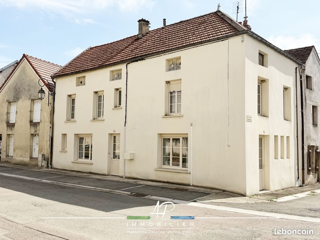 Maison à vendre, 104m², Til-Châtel