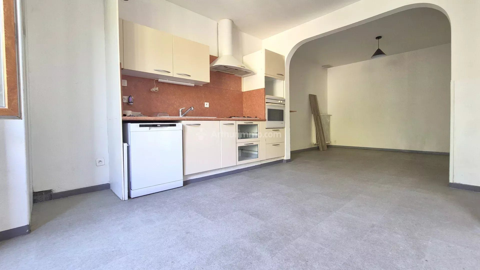 Appartement à louer, 66m², Saint-Juéry