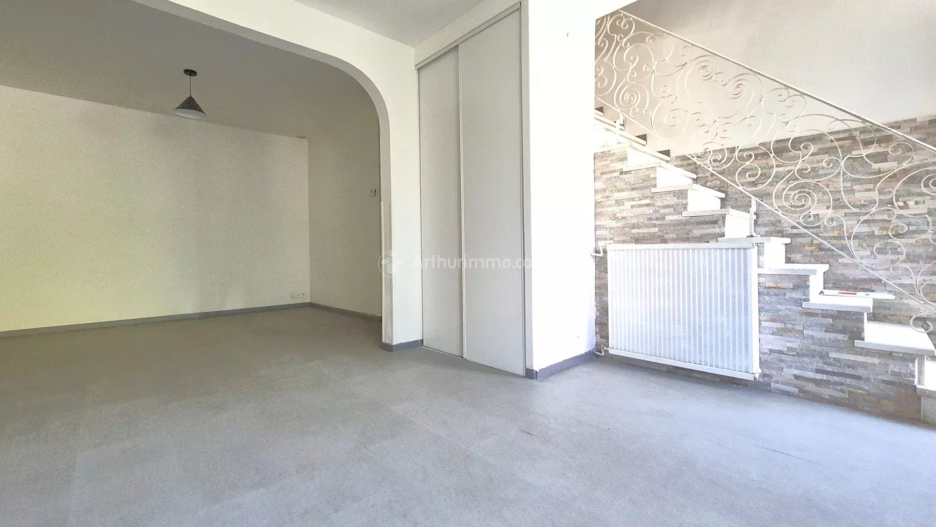 Appartement à louer, 66m², Saint-Juéry