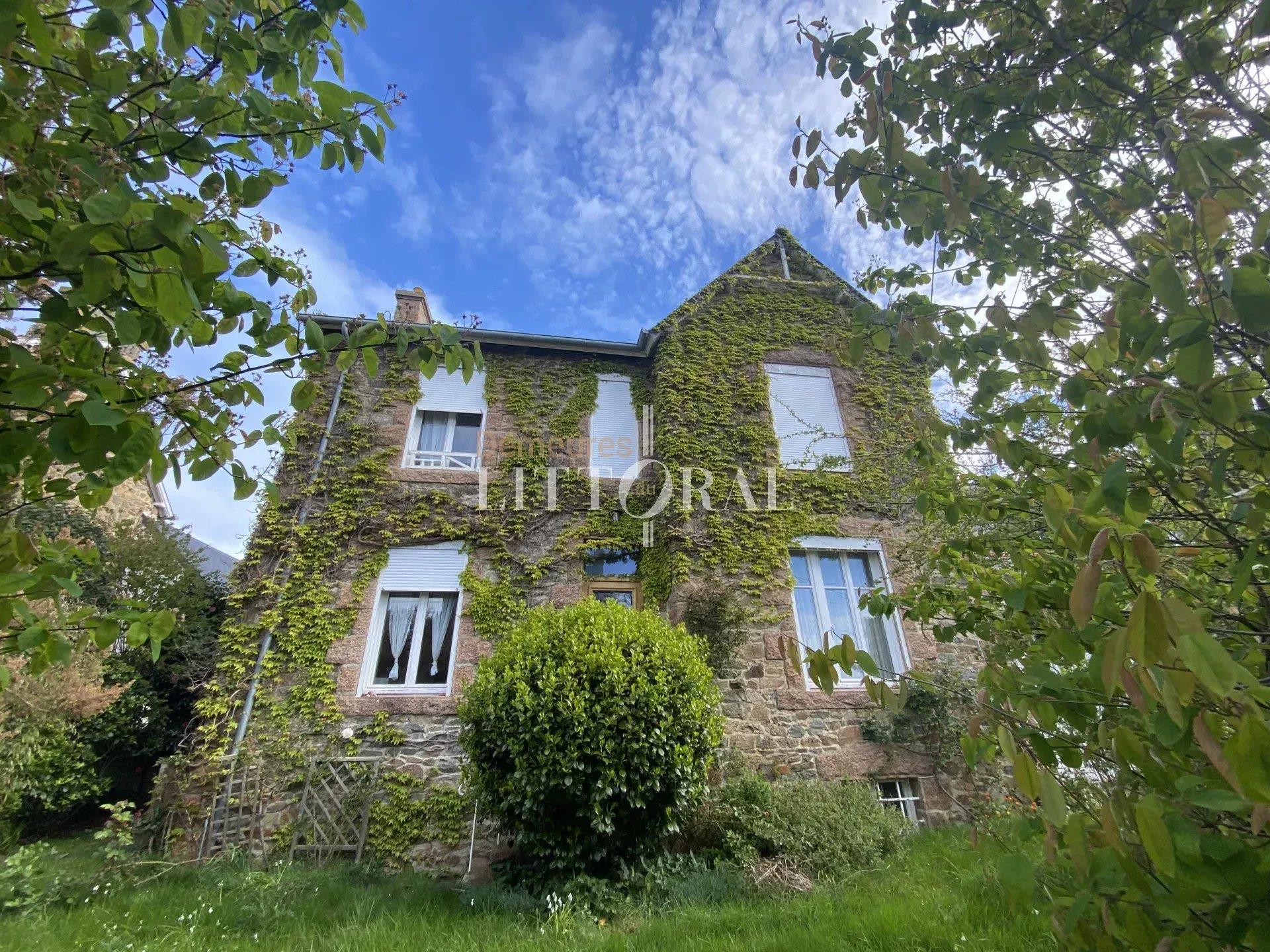 Maison à vendre, 93m², Perros-Guirec