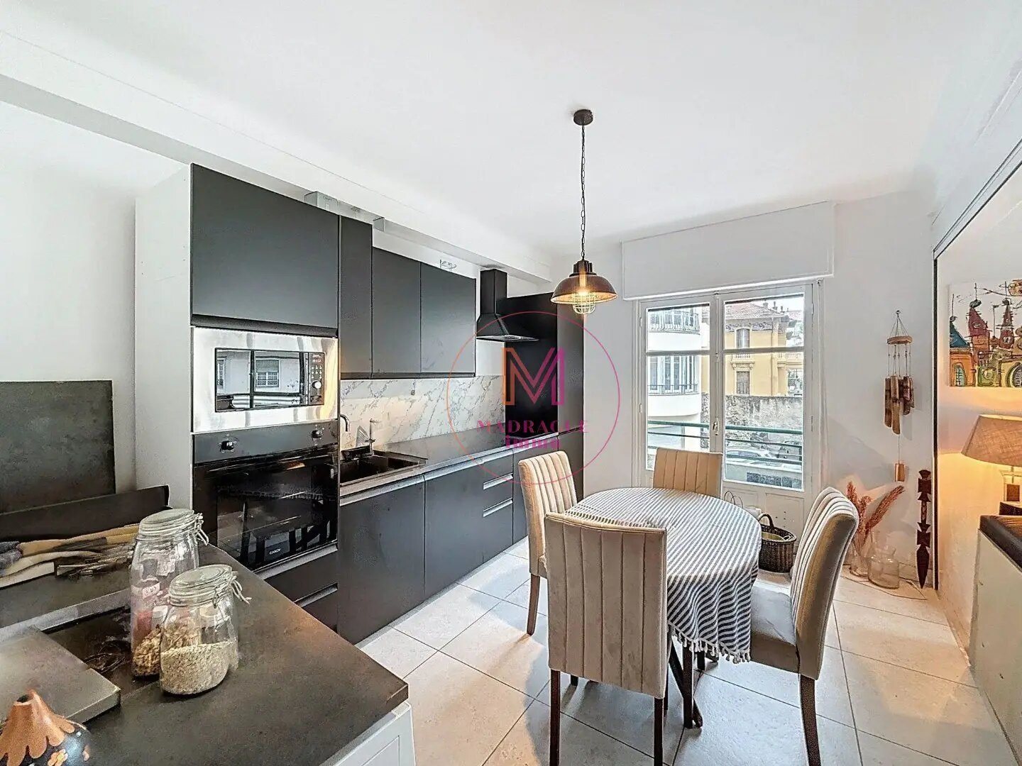 Appartement à vendre, 72m², Nice