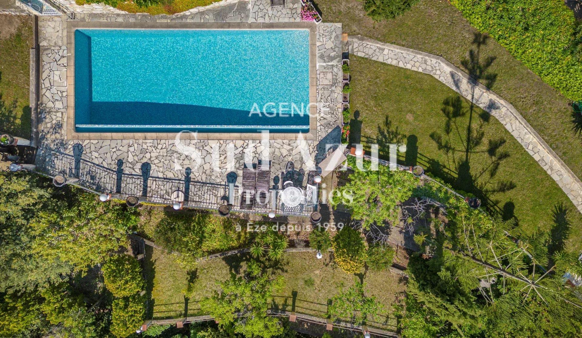 Maison à vendre, 247m², La Turbie