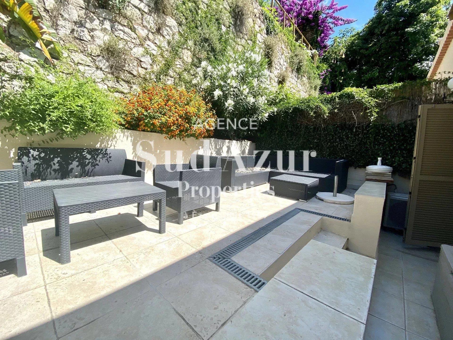 Maison à louer, 140m², Èze