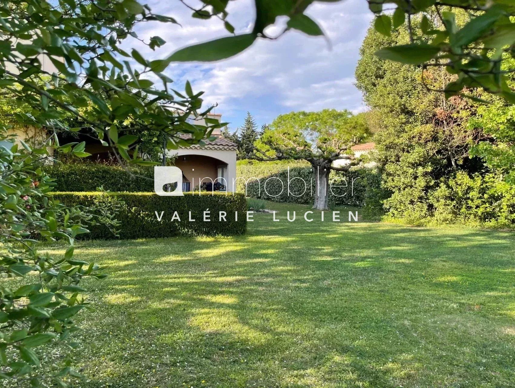 Maison à vendre, 256m², Fontvieille