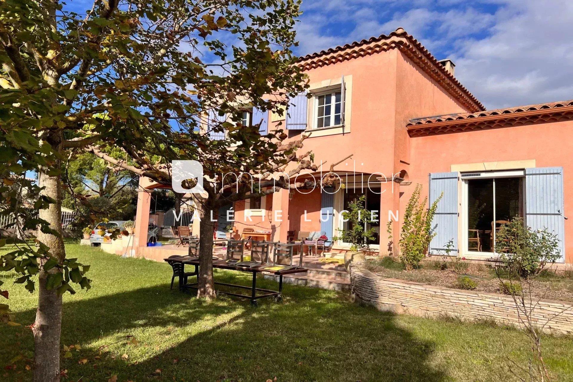 Maison à vendre, 134m², Paradou