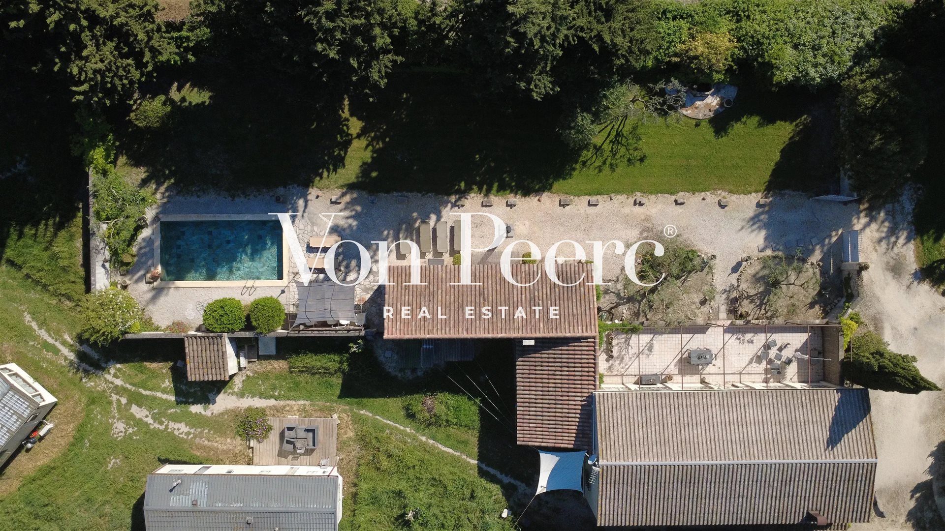 Maison à vendre, 220m², Saint-Etienne-du-Grès