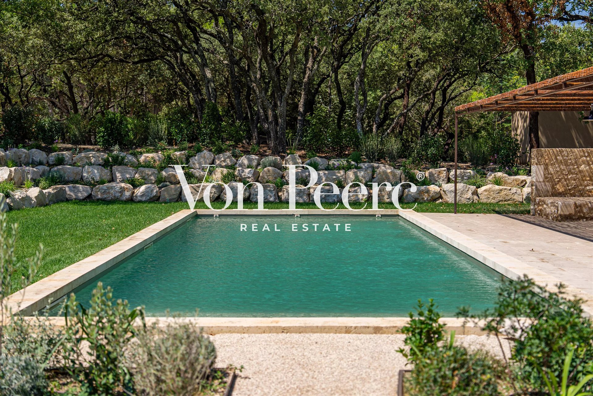 Maison à vendre, 265m², Eygalières
