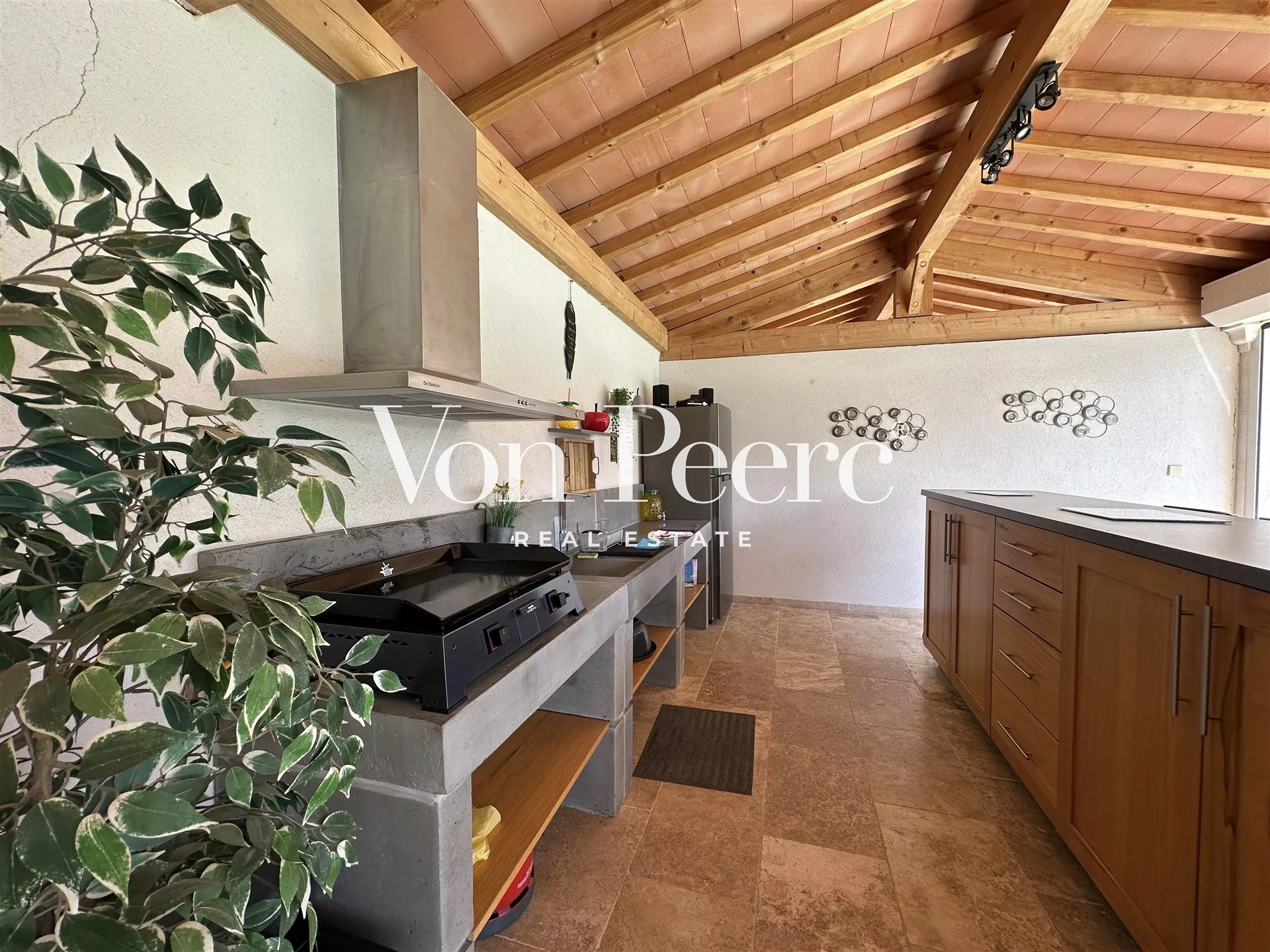 Appartement à vendre, 75m², Saint-Etienne-du-Grès