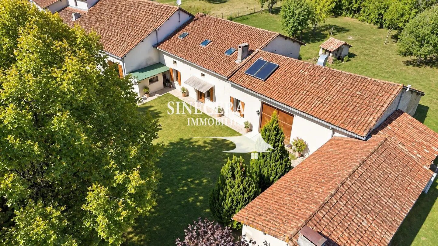 Maison à vendre, 200m², Petit-Bersac