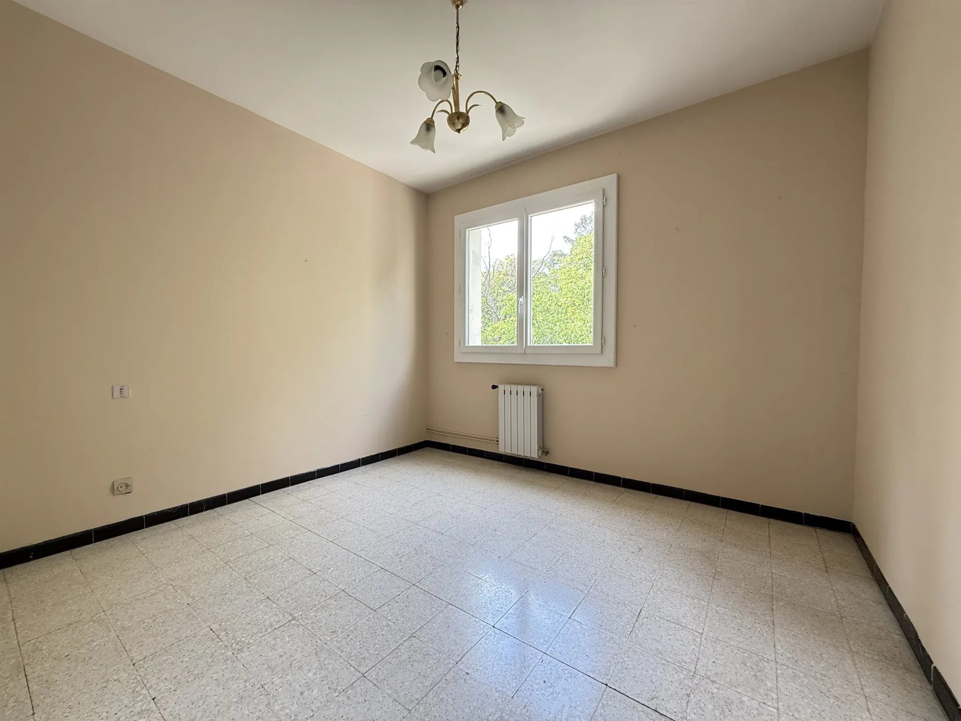 Appartement à vendre, 82m², Nîmes