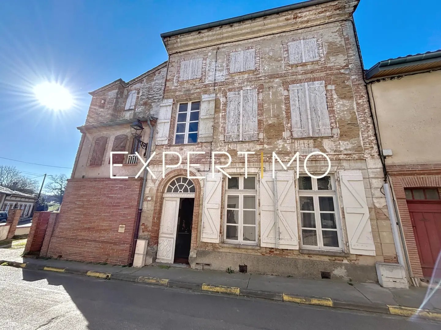 Maison à vendre, 330m², Ayguesvives