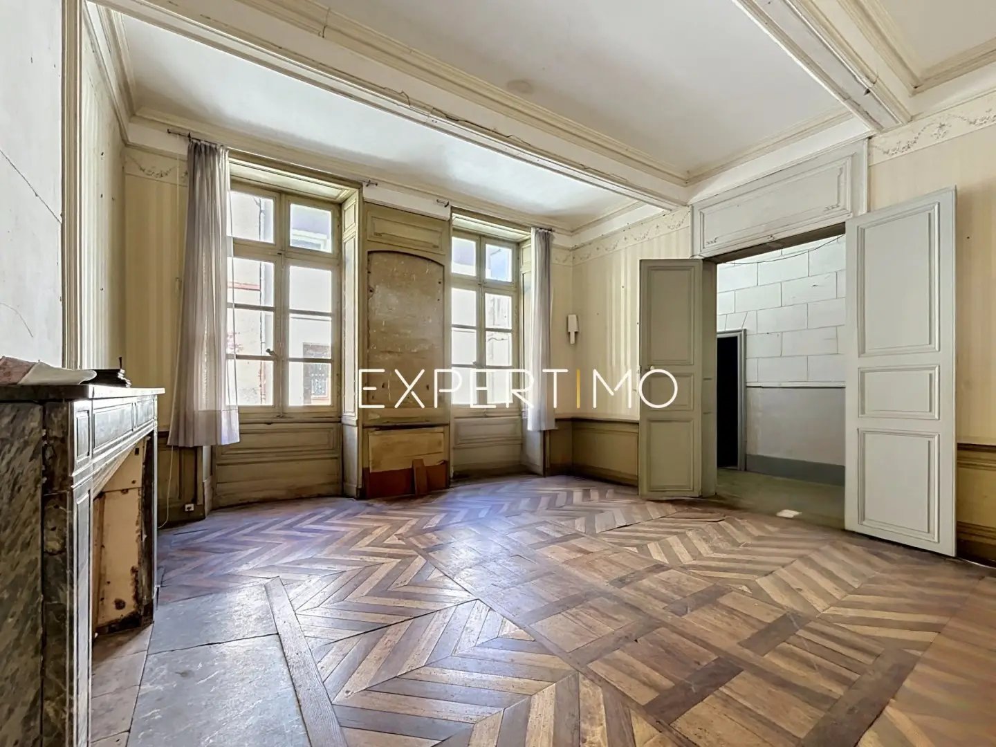 Maison à vendre, 330m², Ayguesvives