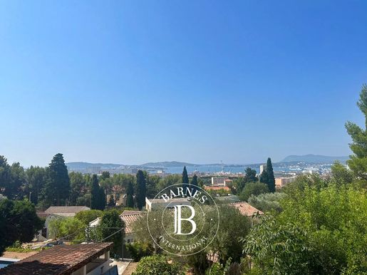 Maison 235 m² · à Toulon · 235 m² · 1 850 000 €