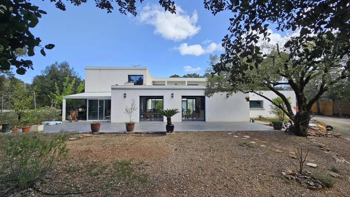 Maison à vendre, 252m², Régusse
