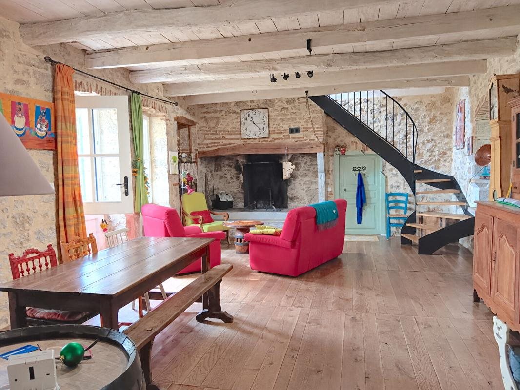 Maison à vendre, 400m², Saint-Cirq-Lapopie