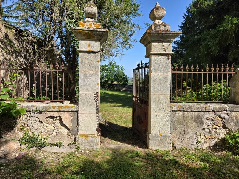 Maison à vendre, 250m², Glaine-Montaigut