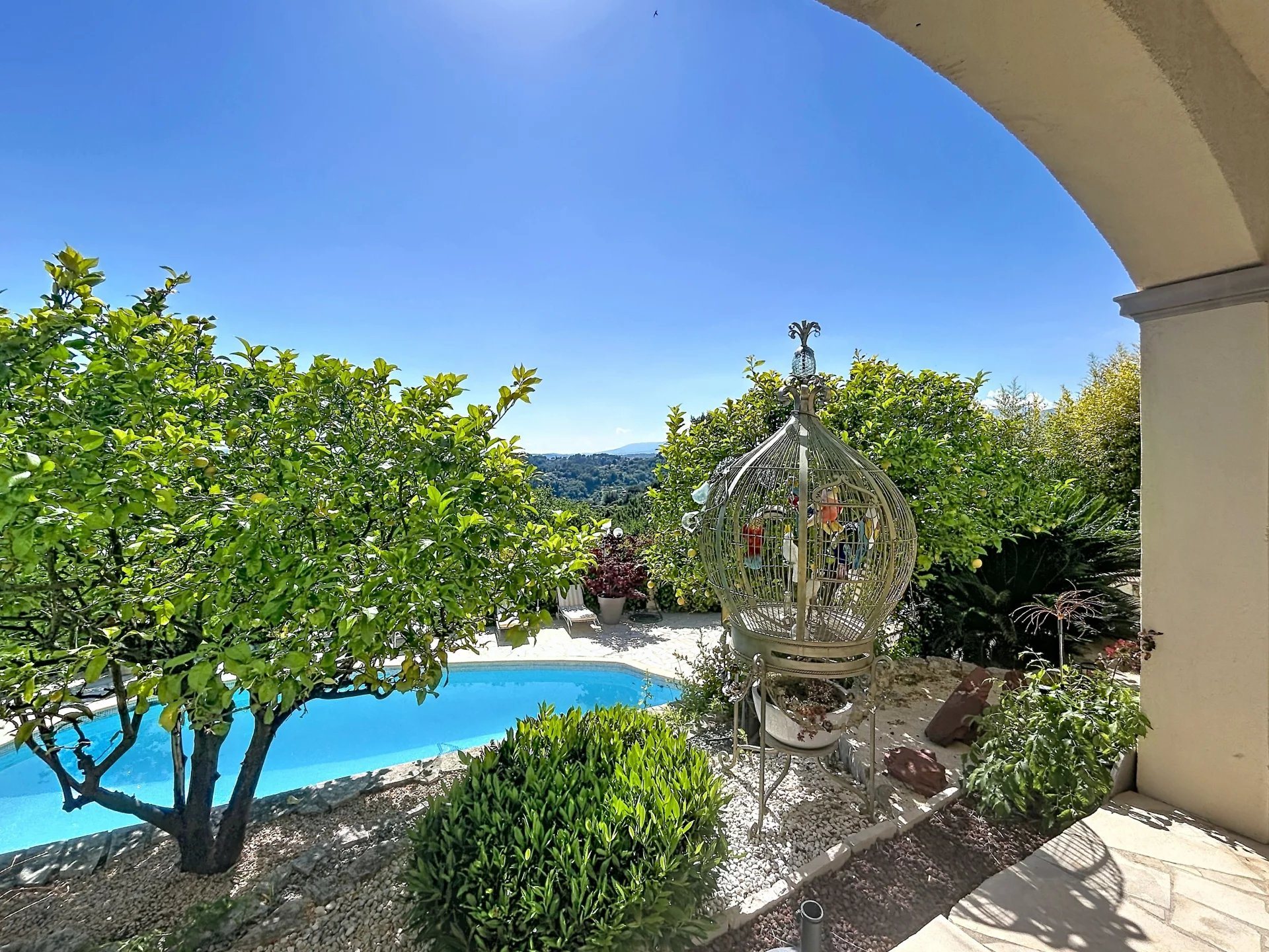 Maison à vendre, 300m², La Gaude