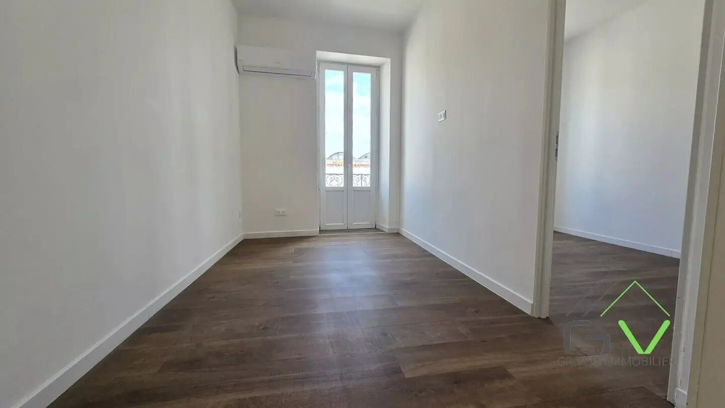 Appartement à vendre, 38m², Nîmes