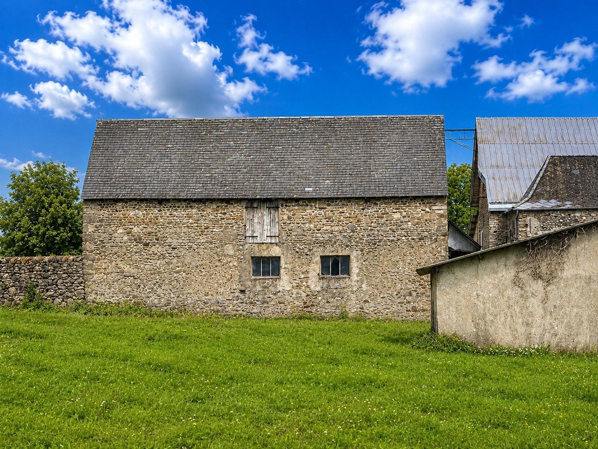 Maison à vendre, 260m², Oloron-Sainte-Marie