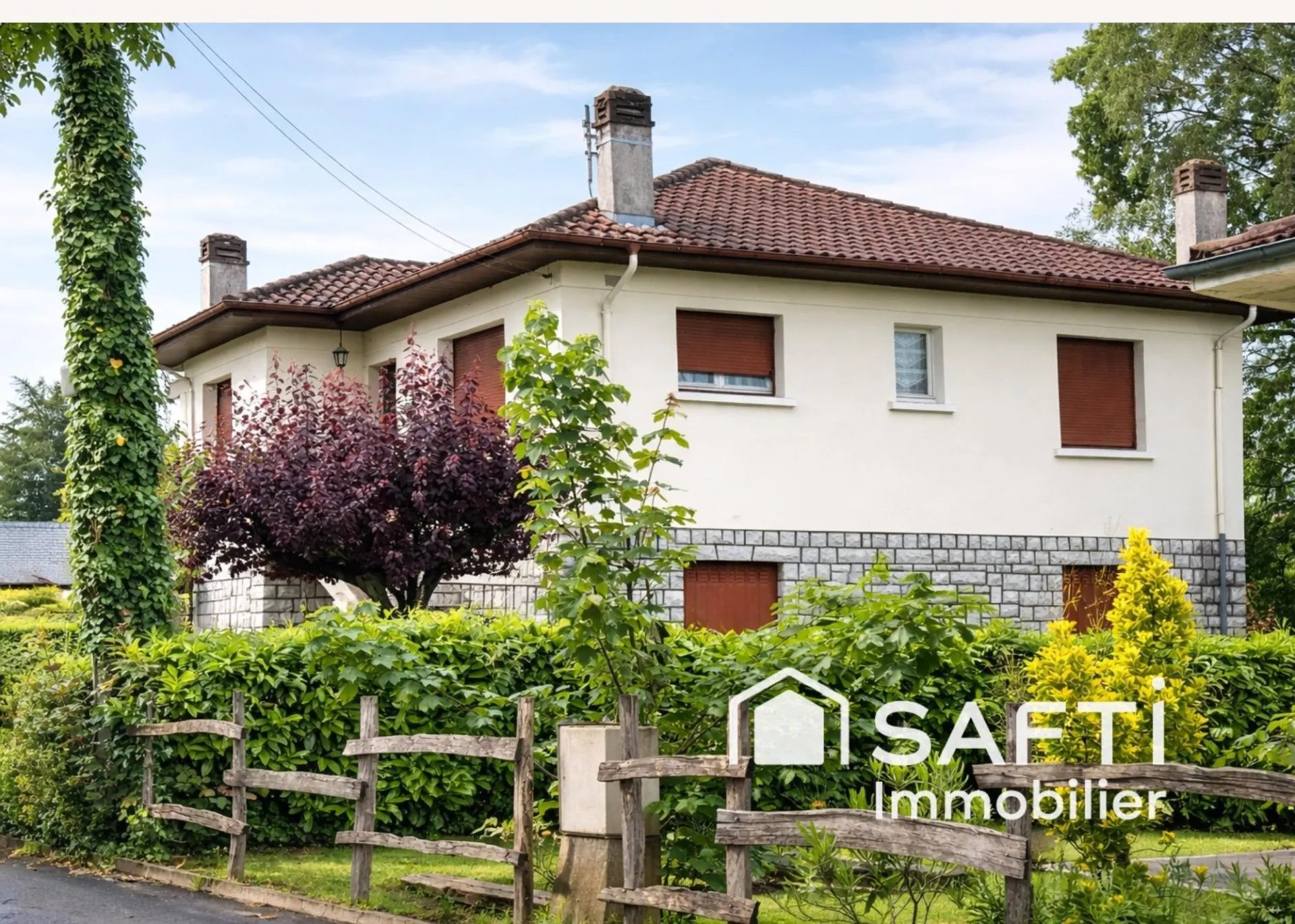 Maison à vendre, 120m², Oloron-Sainte-Marie