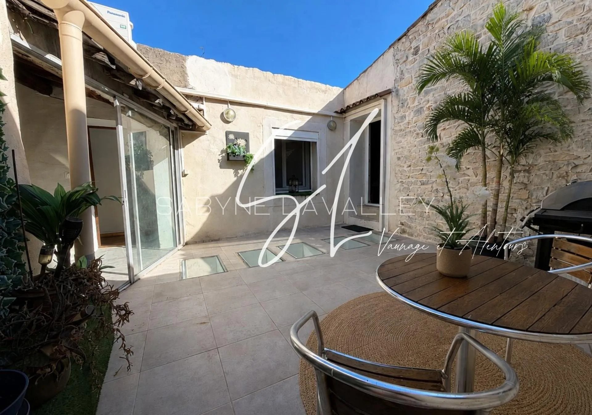 Maison à vendre, 225m², Clarensac