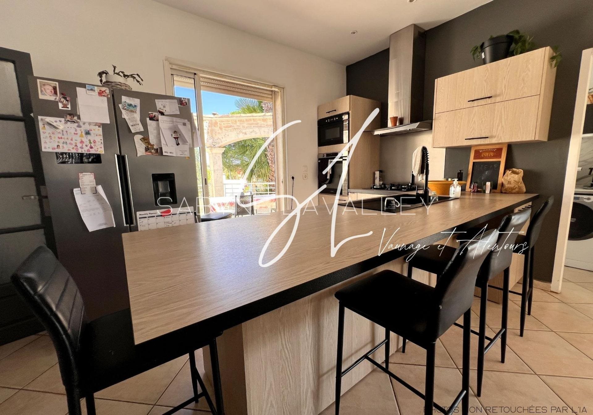 Maison à vendre, 152m², Saint-Brès