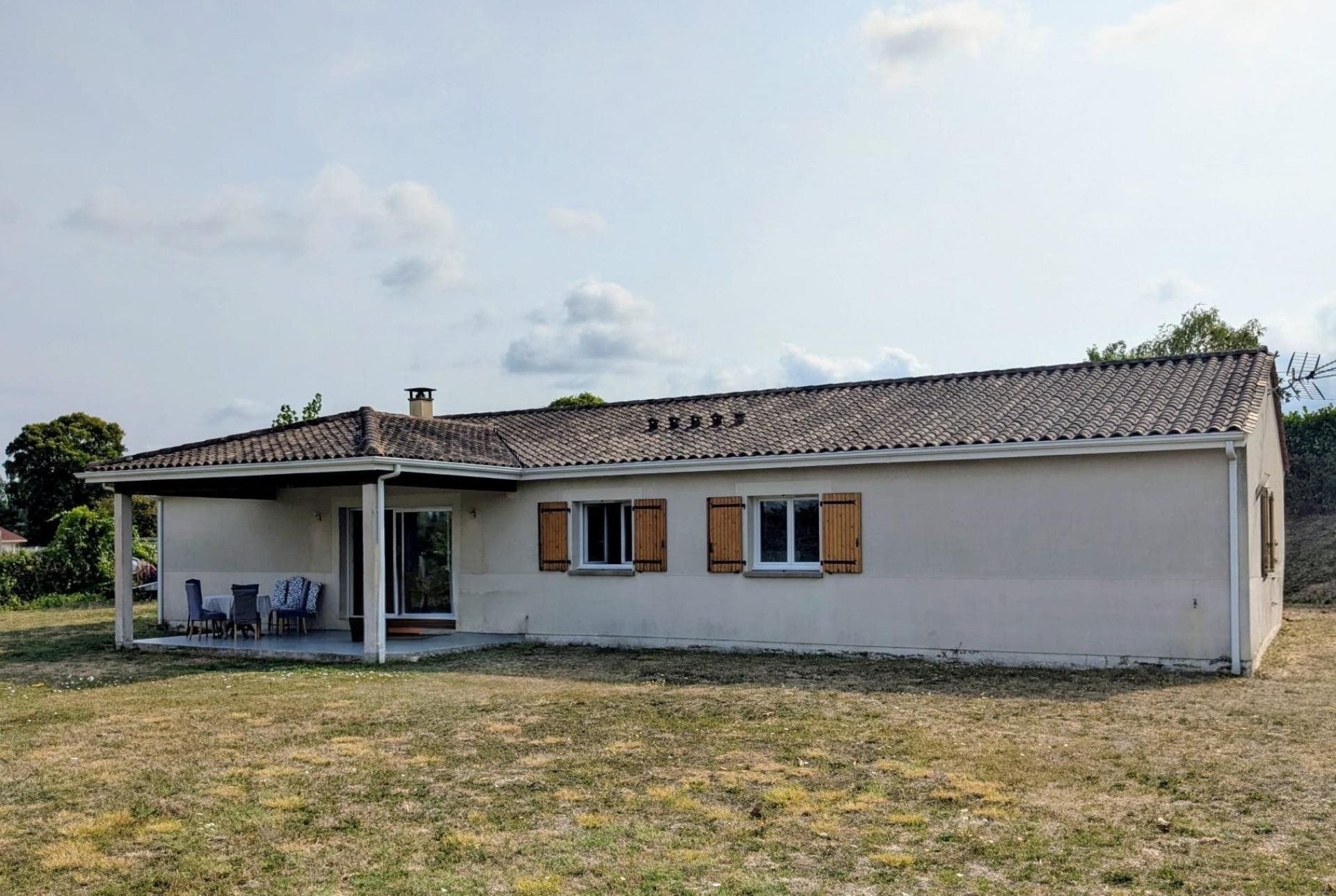 Maison à vendre, 138m², Villegouge