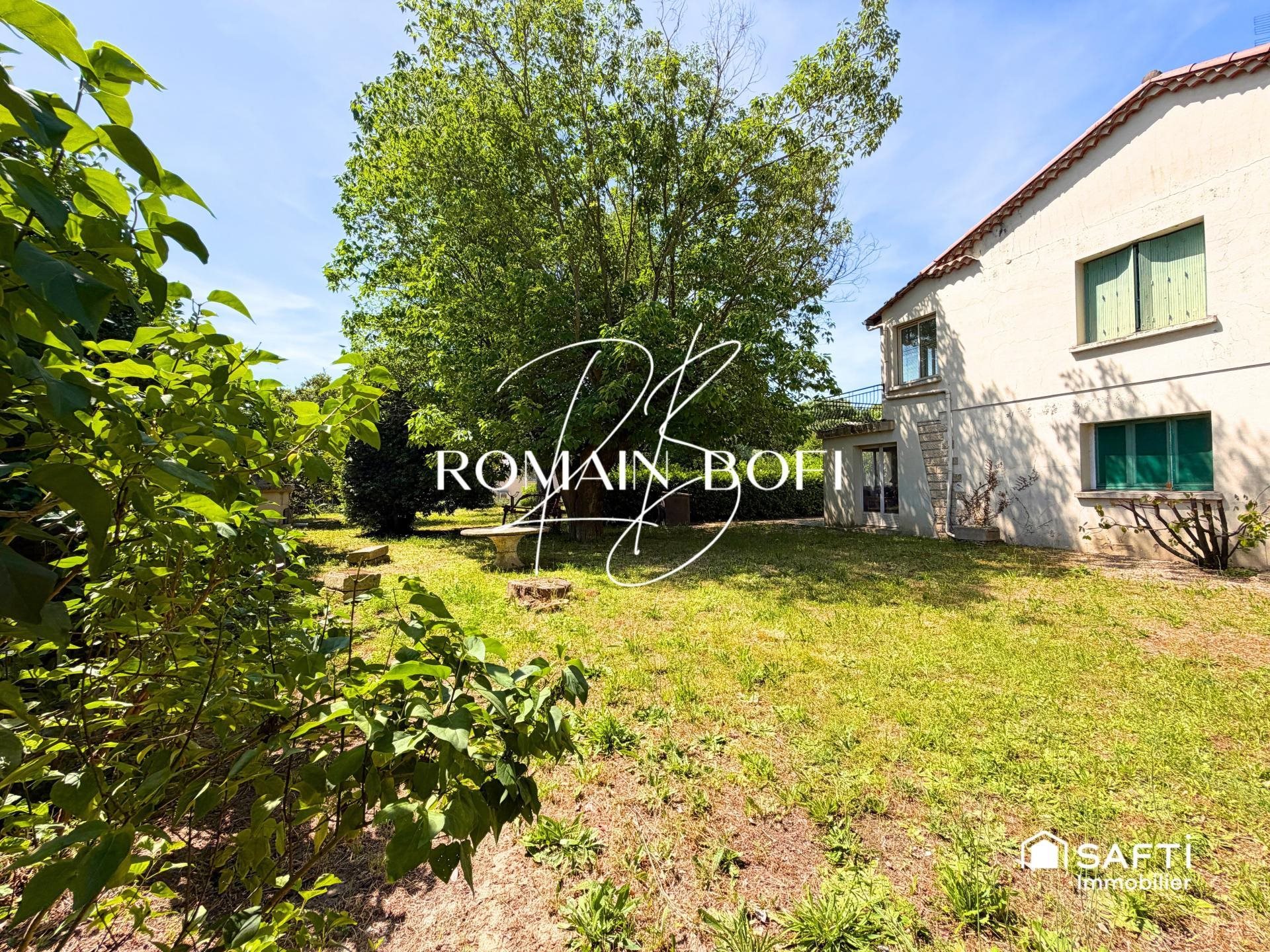 Maison à vendre, 125m², Saint-Geniès-de-Malgoirès