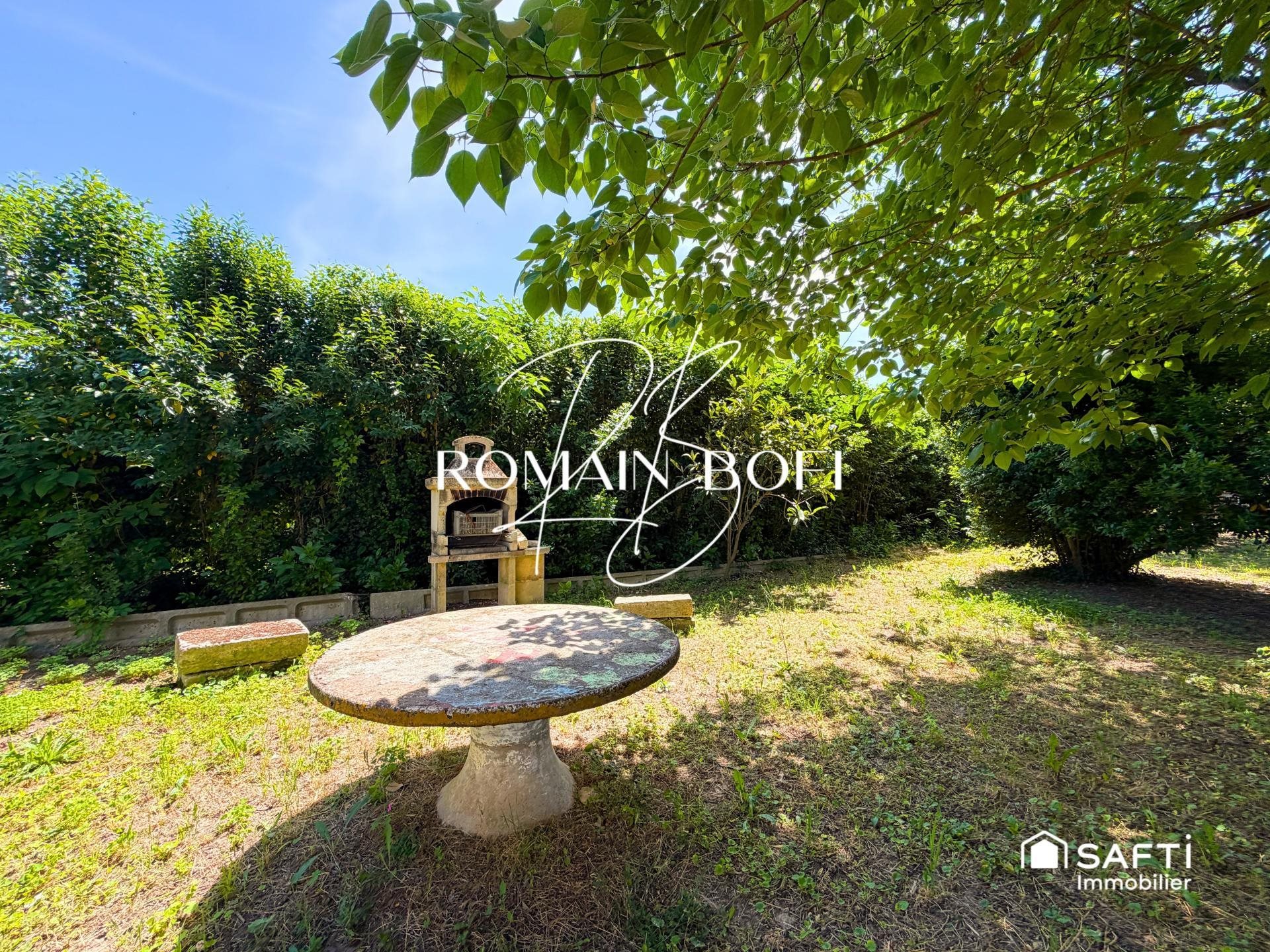 Maison à vendre, 125m², Saint-Geniès-de-Malgoirès