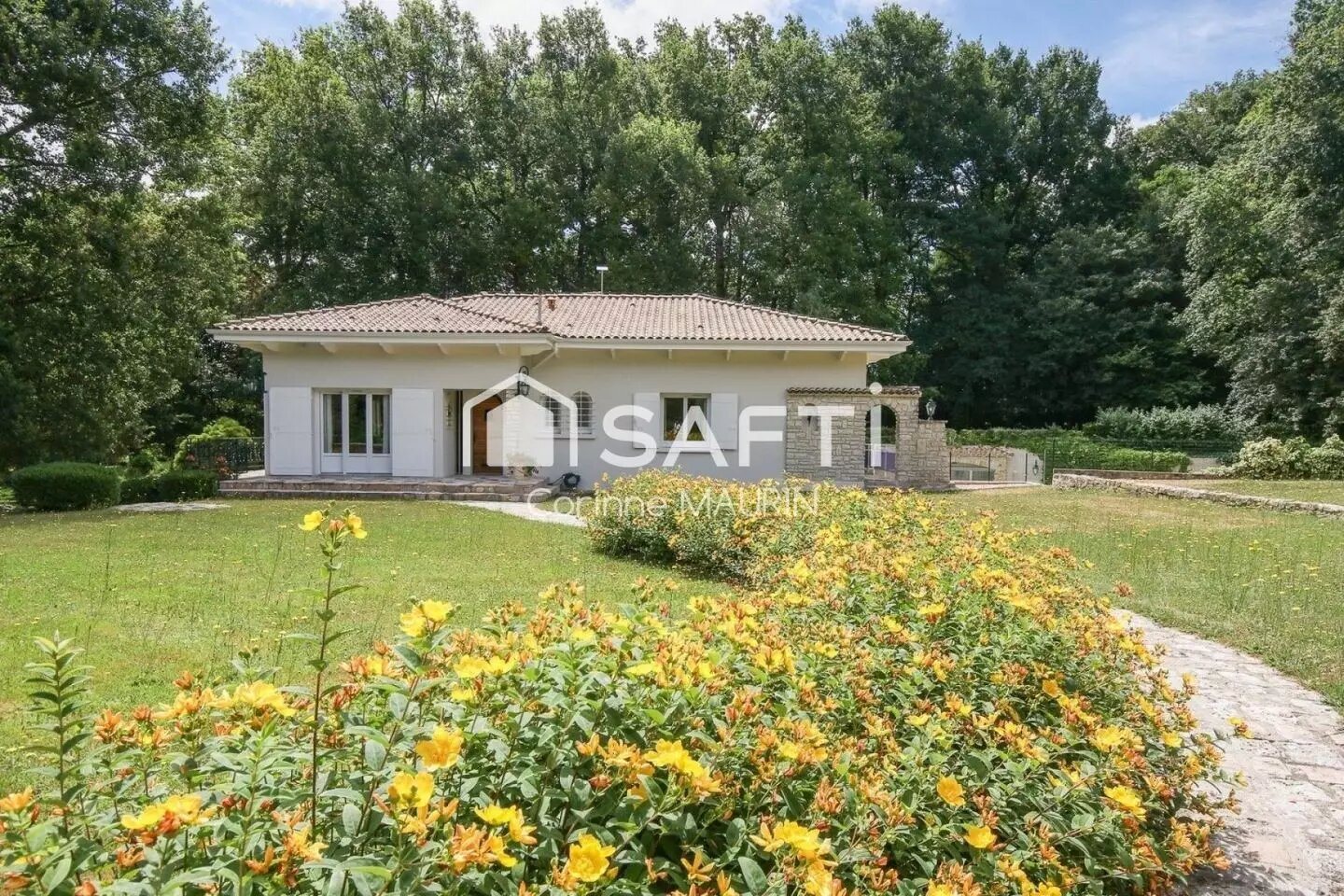 Maison à vendre, 333m², Barbezieux-Saint-Hilaire