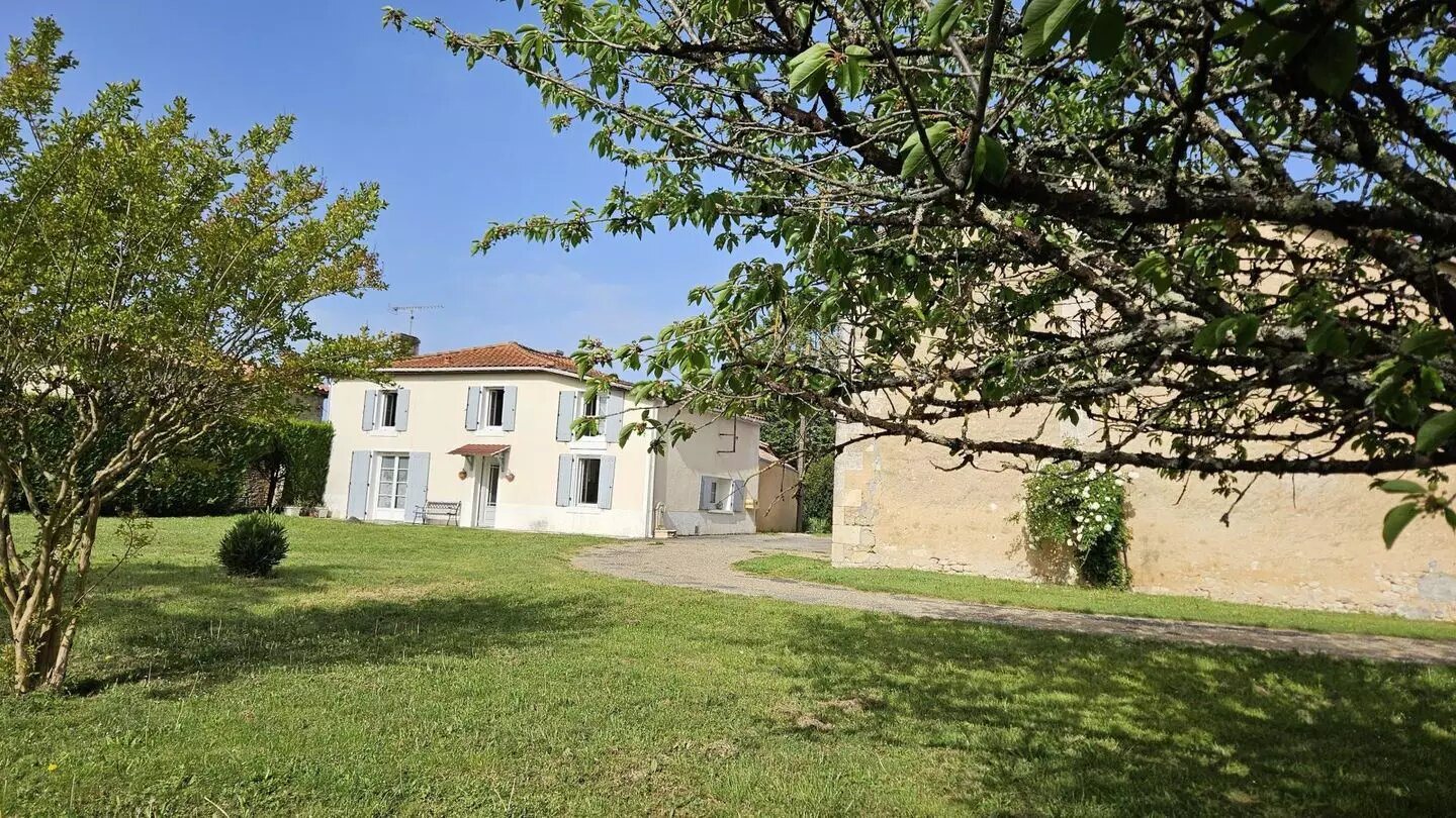 Maison à vendre, 98m², Barbezieux-Saint-Hilaire