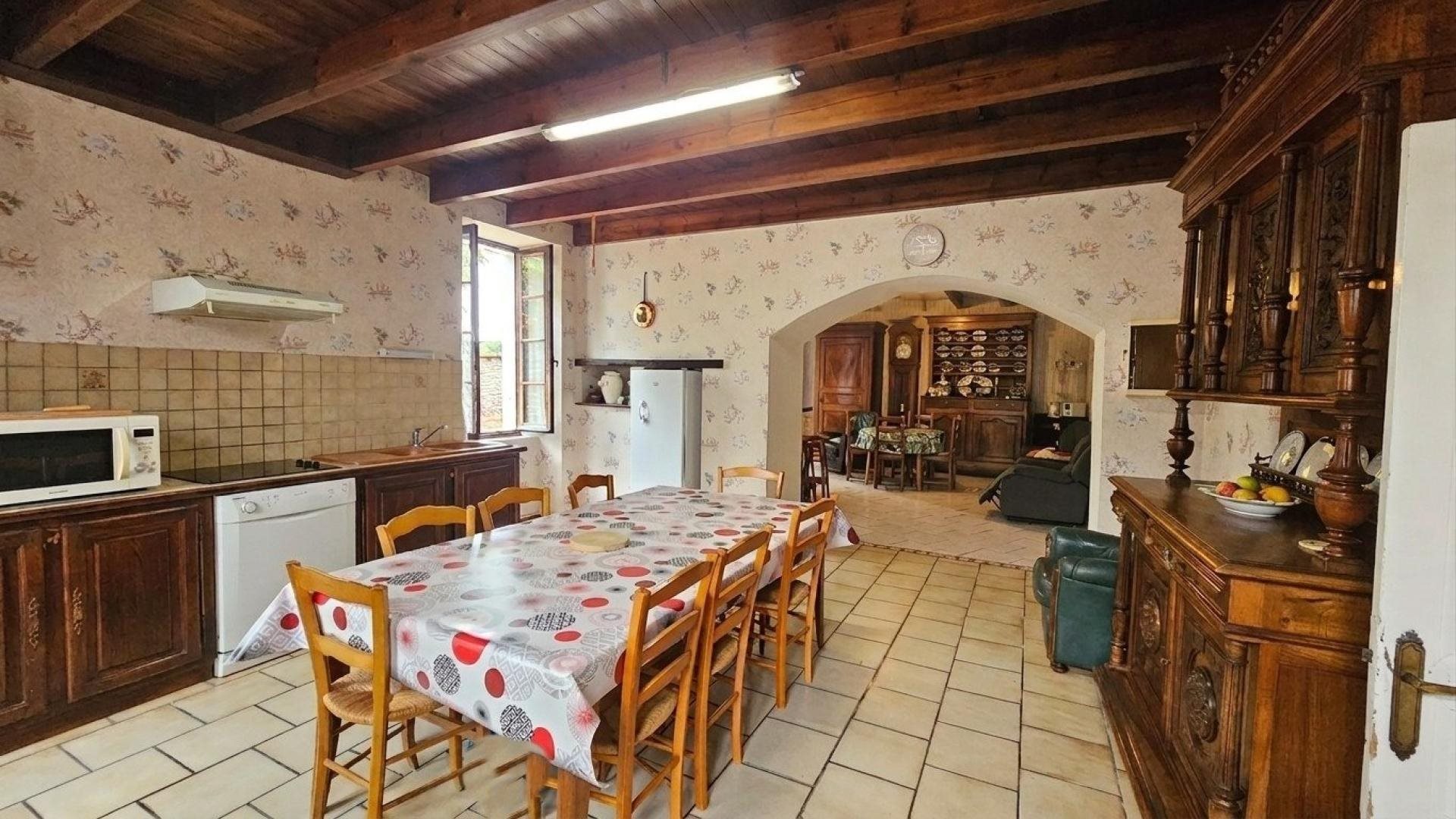 Maison à vendre, 100m², Barbezieux-Saint-Hilaire