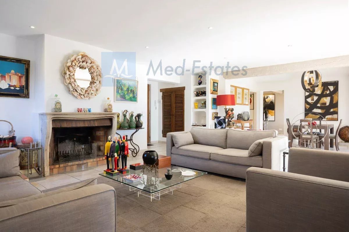 Maison à vendre, 233m², Grimaud