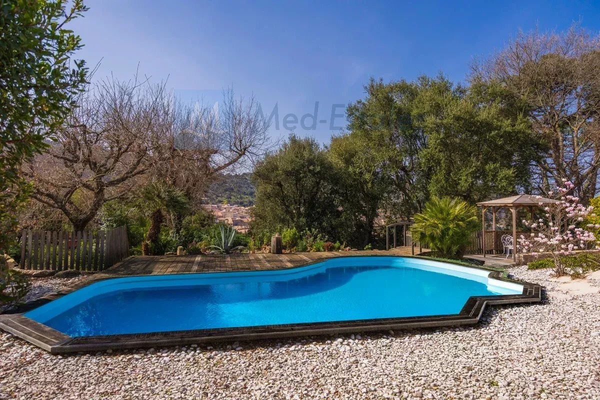 Maison à vendre, 248m², La Garde-Freinet