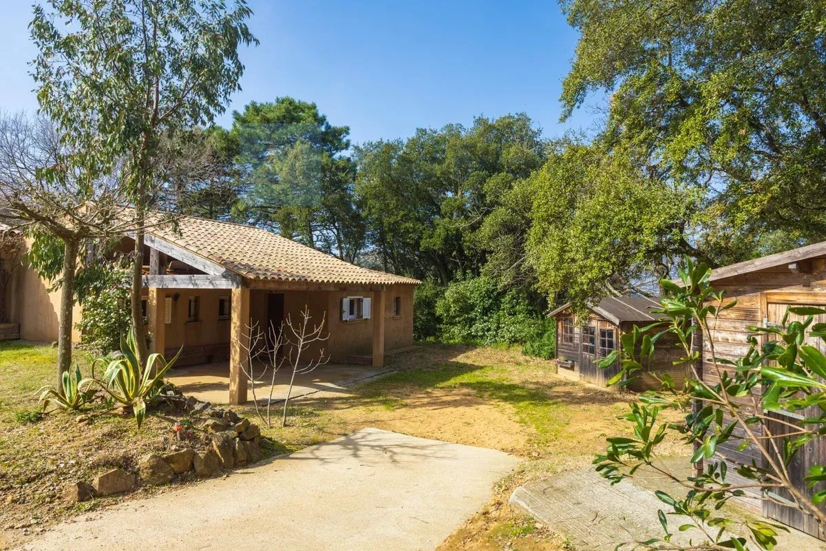Maison à vendre, 248m², La Garde-Freinet