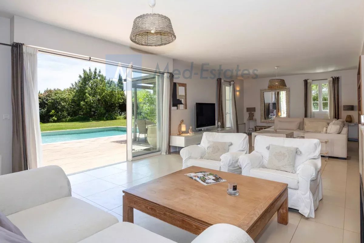 Maison à vendre, 220m², Grimaud