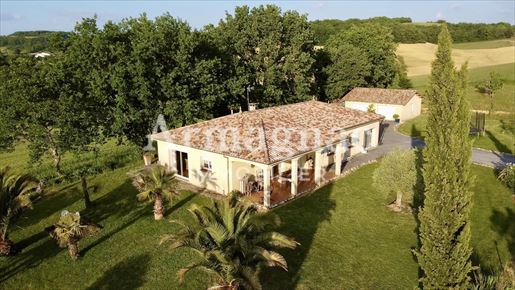 Maison 6 pièces 150 m² · à Biran · 150 m² · 288 000 €
